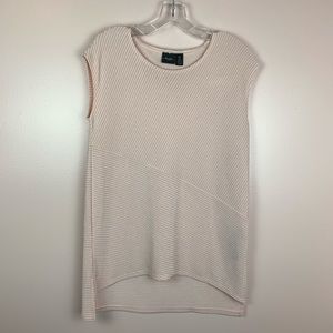 Chico’s Sleeveless Tunic Blouse Pale Pink